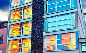 Hotel 5 Elementos Corferias by HBP